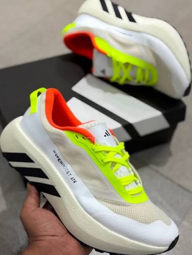 Hyperboost Atr sports Running shoes - white